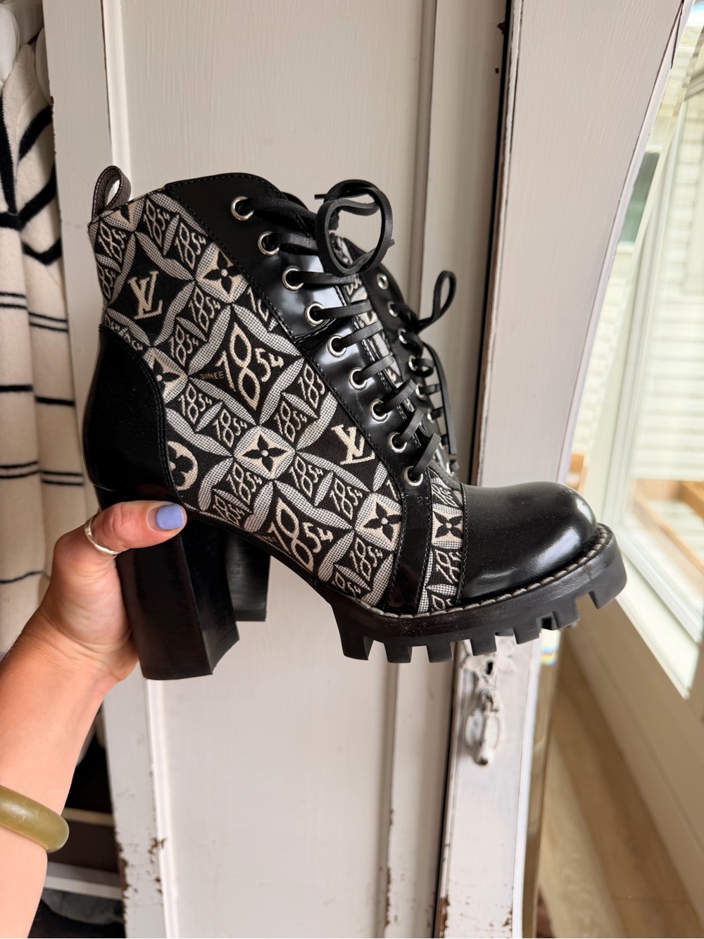 Louis Vuitton Black & White Monogram Chunky Lace-Up Ankle Boots